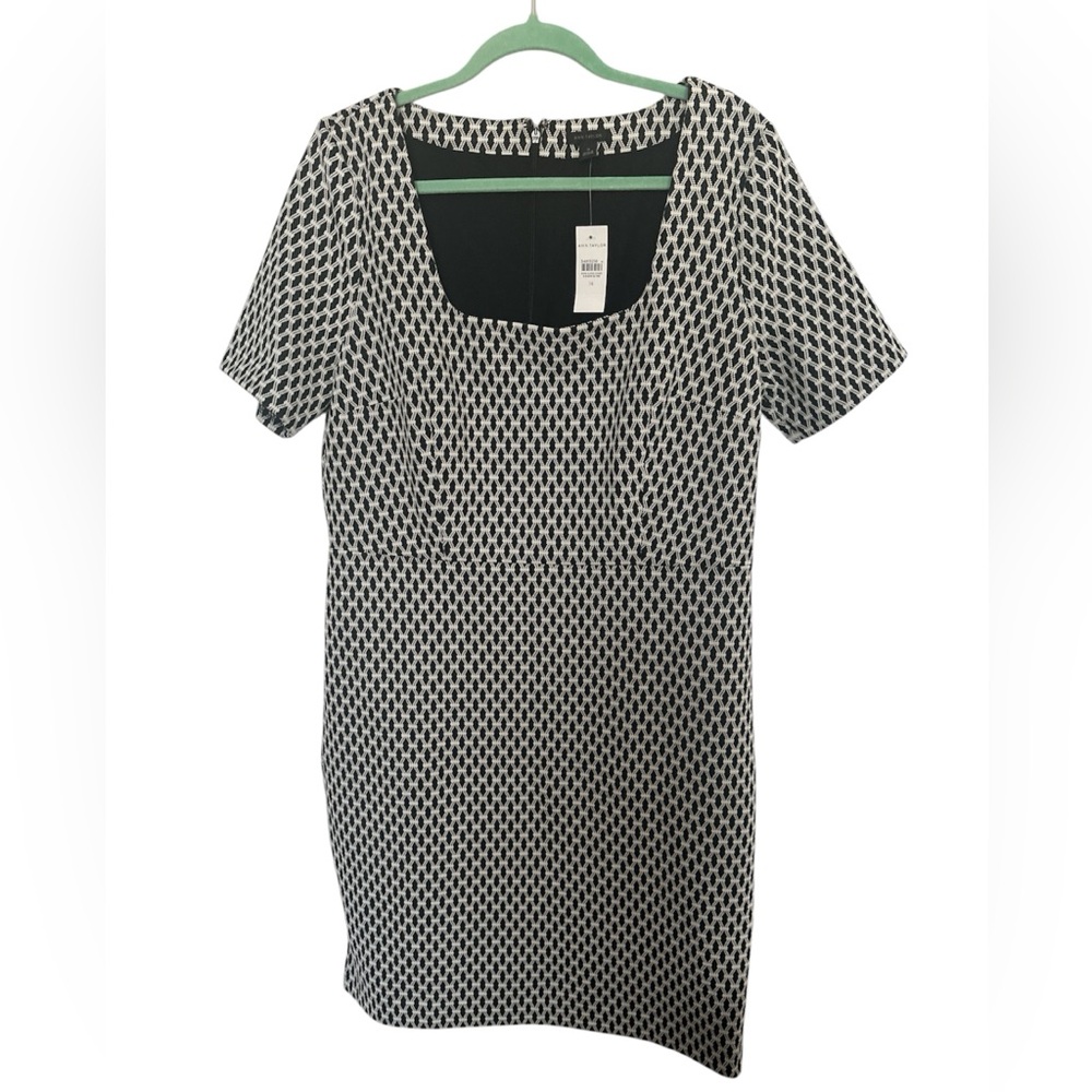 Ann Taylor size 14, black and white short sleeve dress new with tags